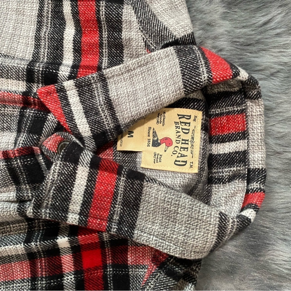 RedHead Red and Black Plaid Button-Up Shirt 100%cotton size M - Picture 2 of 6